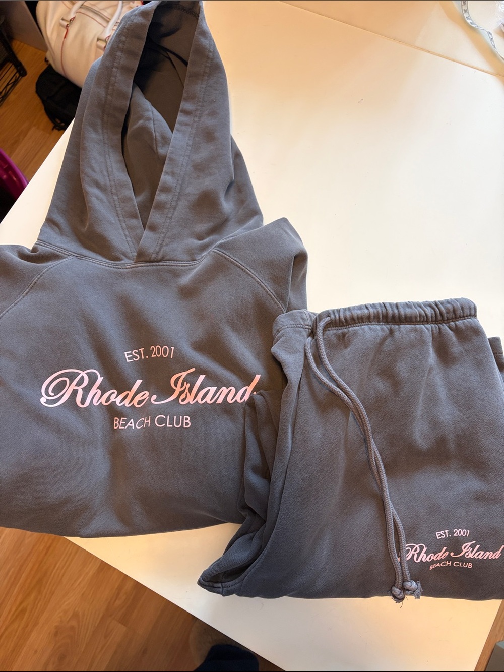 Matching 2-piece Lounge/Sweat Set in Washout-Grey with pink font in Size Medium